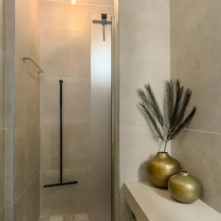 Modern Family Leba With Private Pool & Bbq