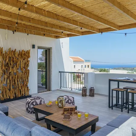 Modern Family Leba With Private Pool & Bbq